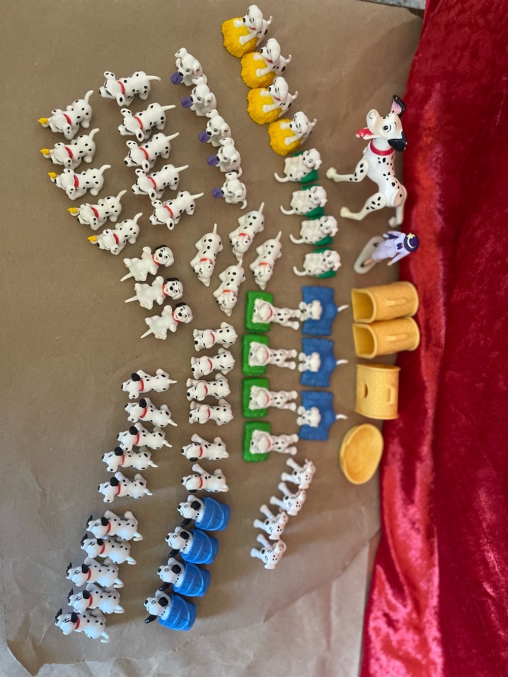 Disney 101 Dalmatian Mini Figures Playset